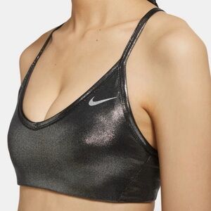 Nike Metallic Icon Clash Dri-FIT Sports Bra